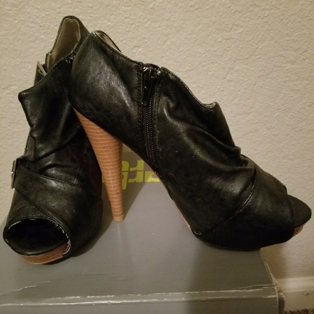 Black heels